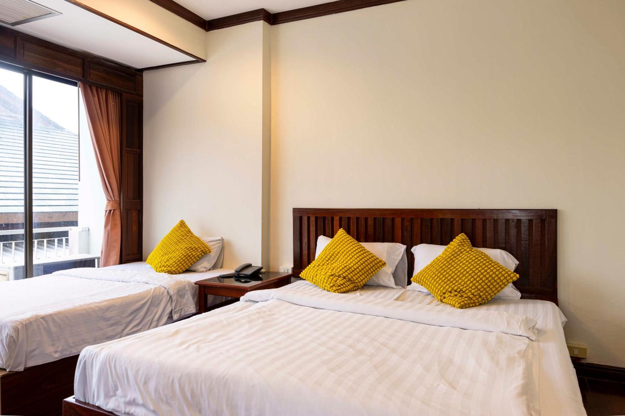 The President Hotel At Chokchai 4 Bangkok Exterior photo